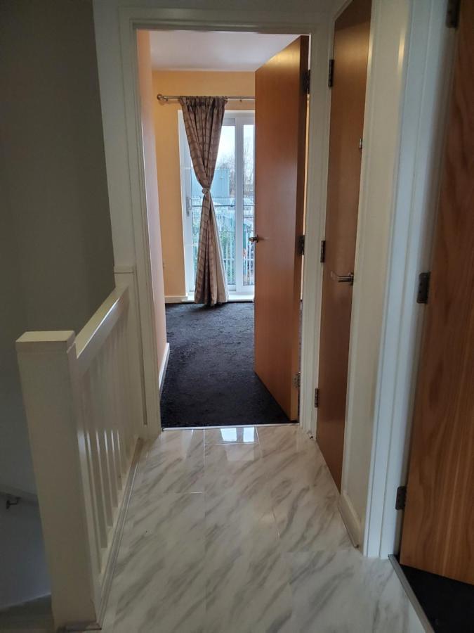 Beautiful & Elegant 2 Bed Room House Manchester Exterior photo