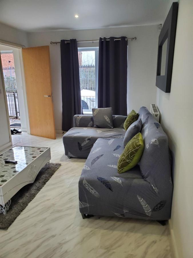 Beautiful & Elegant 2 Bed Room House Manchester Exterior photo